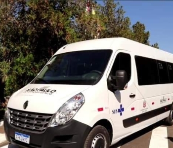 Com Emenda do Mandato, Van para Transporte de Pacientes é Entregue em Nova Campina